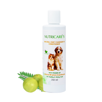 Nutricare’s Coat Cleanser and Conditioner Product Front View