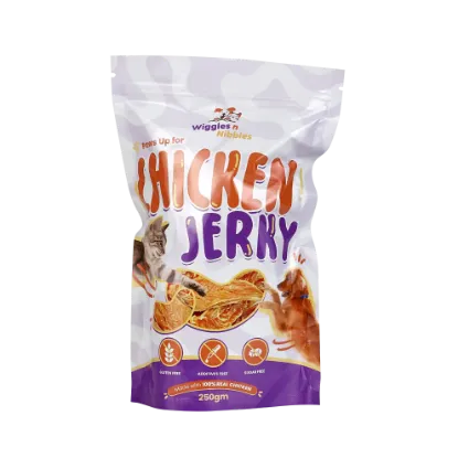 Front view of Wiggles n Nibbles Chicken Jerky pack with real chicken strips for pets 250gm