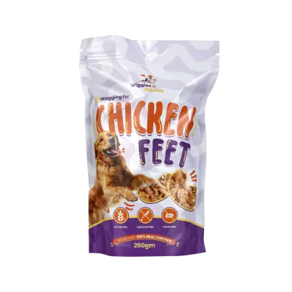 Front view of Wiggles N' Nibbles Chicken Feet 250g pack for cats and dogs, made with 100% real chicken, gluten-free, additive-free, and sugar-free.